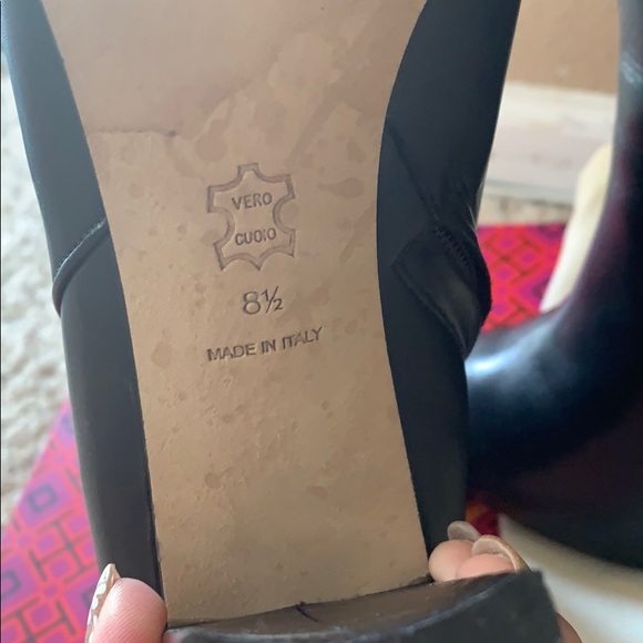 Only 2 Times worn!.! - Picture 3 of 5